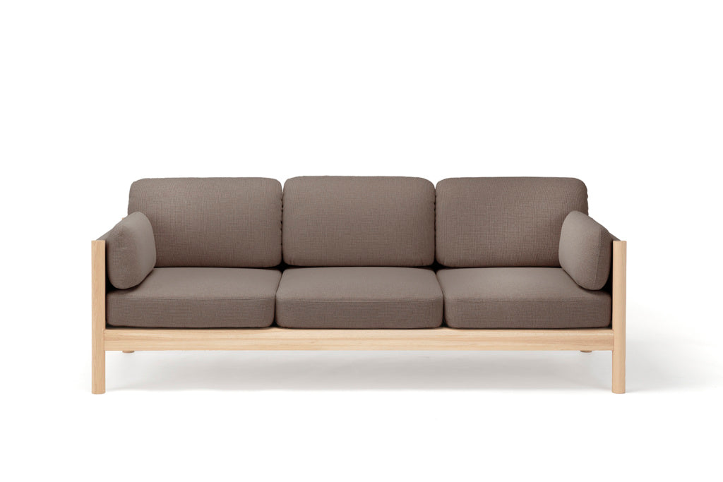 Karimoku New Standard Castor Lobby Sofa Plus 3-Seater โซฟาไม้โอ๊คญี่ปุ่นดีไซน์มินิมอลโดย BIG-GAME