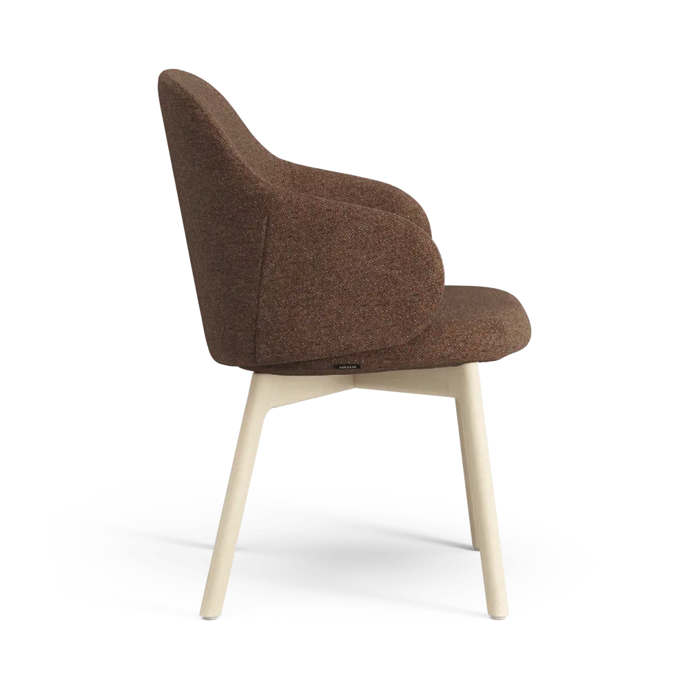 Pillo Armchair