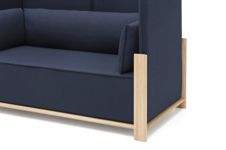 Karimoku New Standard Fence Sofa 2-Seater โซฟาพนักพิงสูงโครงไม้โอ๊คเบาะบุผ้า ออกแบบโดย Geckeler Michels
