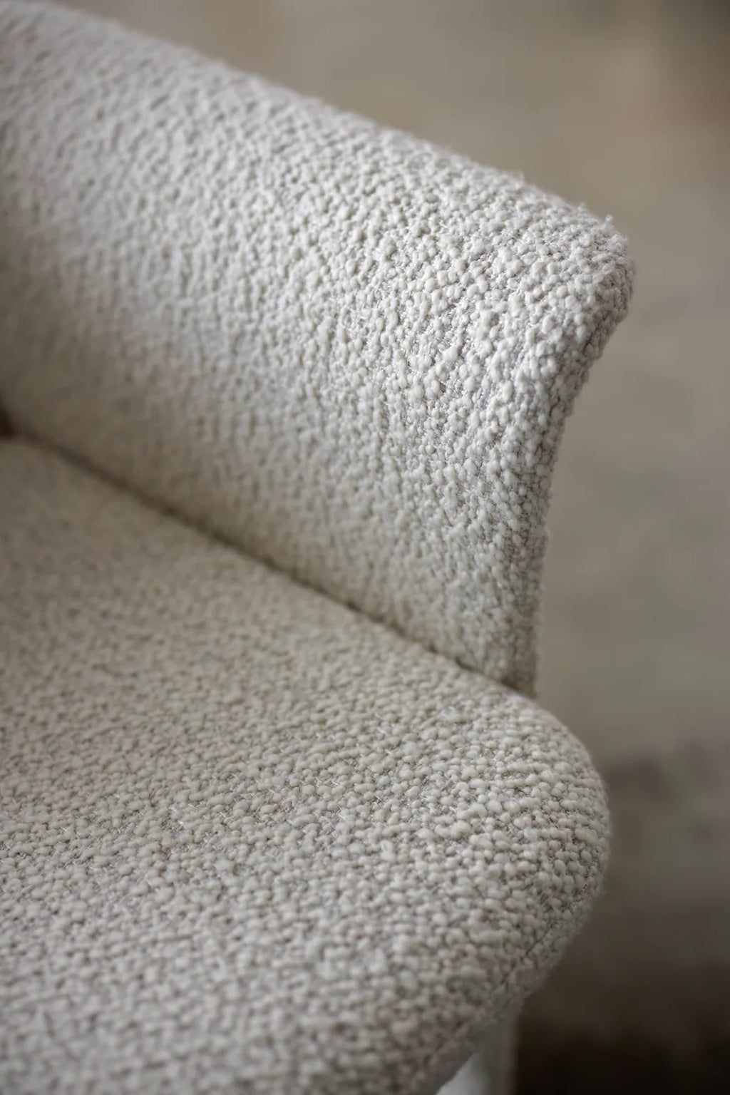 Quattro Lounge Chair