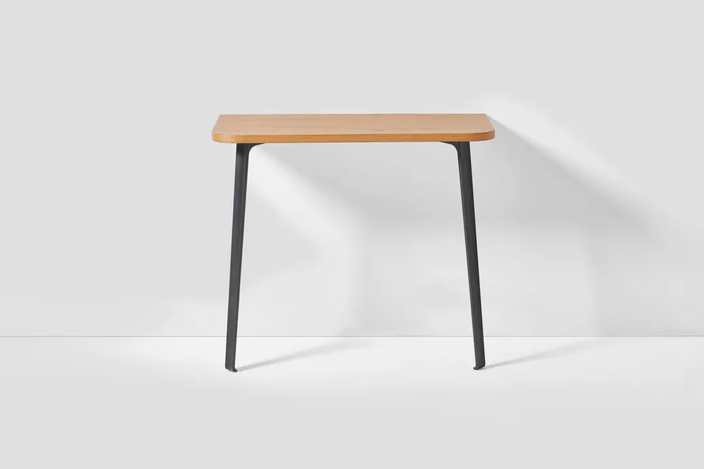 Very Good & Proper Canteen Console Table โต๊ะ console โครง aluminium หน้า linoleum หรือไม้ veneer ออกแบบโดย Ed Carpenter และ André Klauser