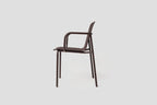 Very Good & Proper Latte Armchair เก้าอี้ outdoor มีที่วางแขน โครงเหล็ก ที่นั่ง biocomposite hemp และพลาสติกรีไซเคิล ออกแบบโดย AC/AL