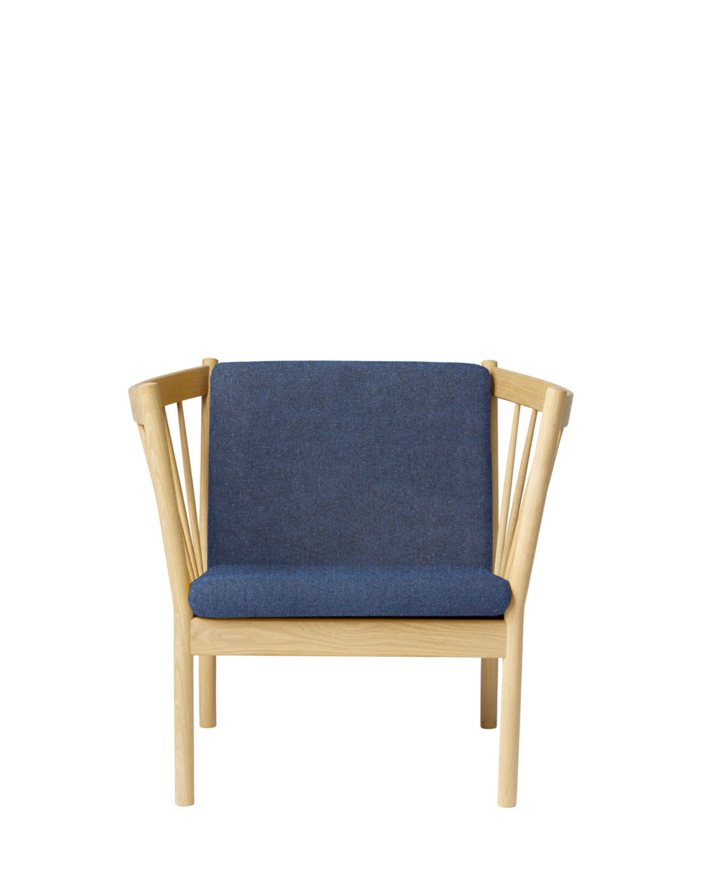 FDB Møbler J146 Armchair โดย Erik Ole Jørgensen โครงไม้โอ๊กเคลือบ lacquered พนักพิงแบบ spoke-back บุผ้าหรือหนัง ดีไซน์ปี 1978