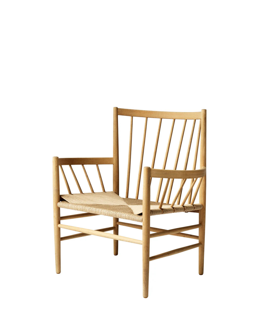 FDB Møbler J82 Lounge Chair โดย Jørgen Bækmark โครงไม้โอ๊กหรือบีช ที่นั่ง papercord natural ดีไซน์ปี 1962