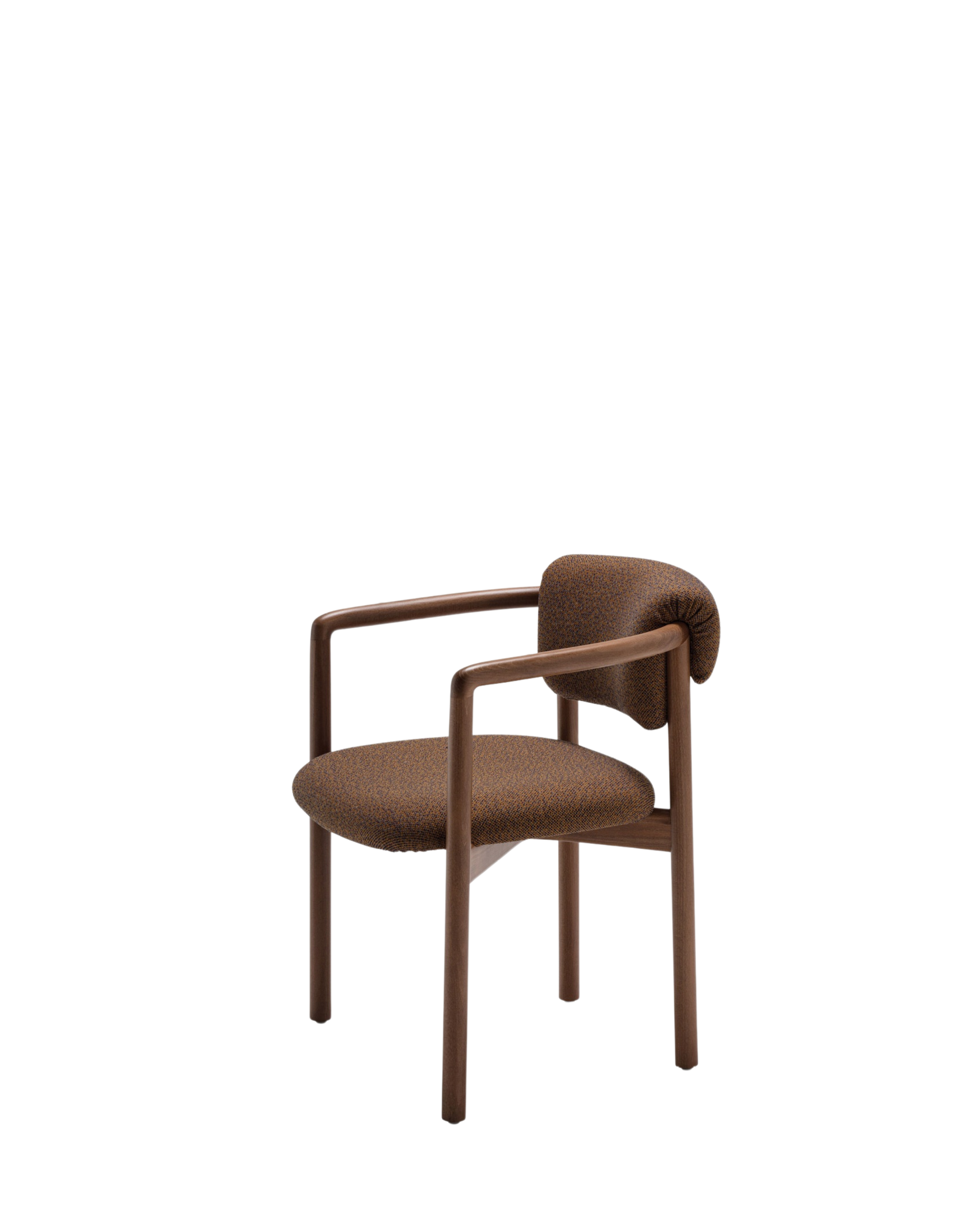 Joli Dining Chair เก้าอี้ beech พร้อม upholstered seat และพนักพิง upholstered ทรงโค้ง ออกแบบโดย Note Design Studio