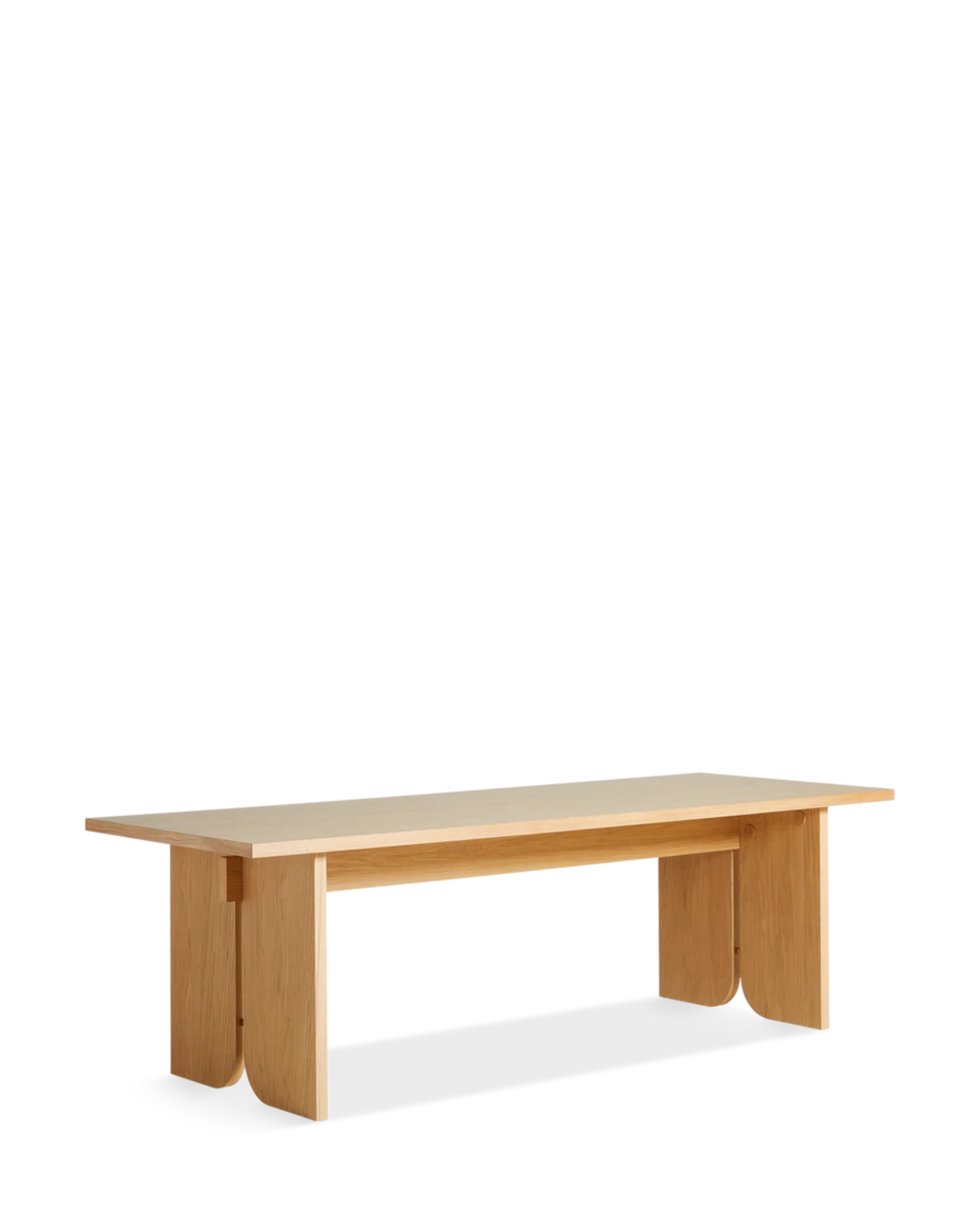 Kimono Dining Table โต๊ะรับประทานอาหารไม้ oak พร้อมรายละเอียด brass ออกแบบโดย Magnus Pettersen