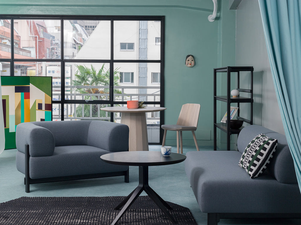 Karimoku New Standard Scout Bistro Low Table โต๊ะไม้โอ๊คขากลางดีไซน์มินิมอล ออกแบบโดย Christian Haas
