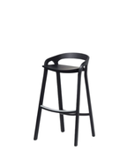 Mattiazzi MC1 SHE SAID Counter และ Bar Stool สตูลไม้ ash ออกแบบโดย Nitzan Cohen พร้อม backrest โค้งต่อเนื่องและรายละเอียดงานไม้ร่วมสมัย