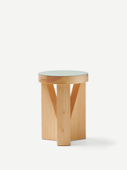 Mattiazzi MC20 CUGINO Stool/Table สตูลและโต๊ะข้างโครงไม้ oak สำหรับพื้นที่ภายในร่วมสมัย
