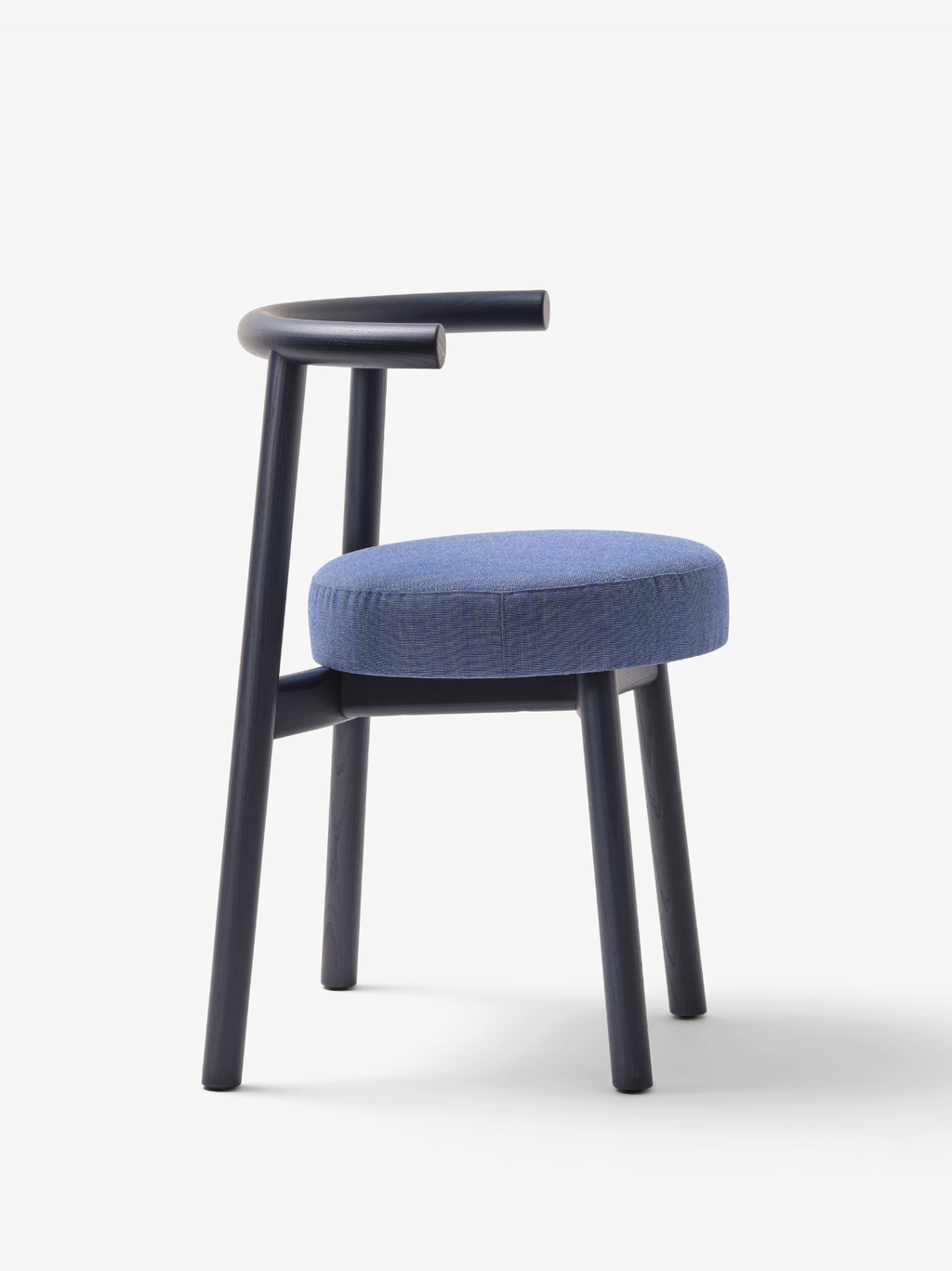 Mattiazzi MC5 SOLO Chair Soft upholstered dining chair ไม้ ash หรือ oak ออกแบบโดย Nitzan Cohen