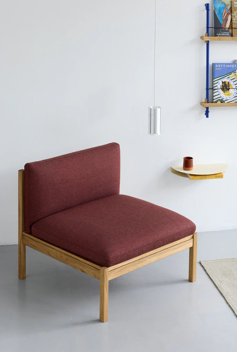 MOEBE Half Moon Shelf ชั้นวางติดผนังเหล็กทรงครึ่งวงกลม ออกแบบโดย MOEBE