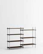 ชั้นวางของ ชั้นเก็บของ ชั้นวางตกแต่งบ้าน ชั้นจัดแสดงของสะสม ชั้นจัดระเบียบ และชั้นโชว์ของจาก MOEBE ดีไซน์เรียบง่ายแบบสแกนดิเนเวีย ปรับเปลี่ยนได้ตามพื้นที่และการใช้งาน ผลิตจากไม้โอ๊กแท้และเหล็กเคลือบสีพาวเดอร์ สะท้อนแนวคิดของ Old Pine Trees เรื่องความงามที่ใช้งานได้จริงและอยู่กับเราได้นาน