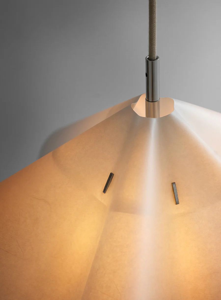 Sinuate Pendant
