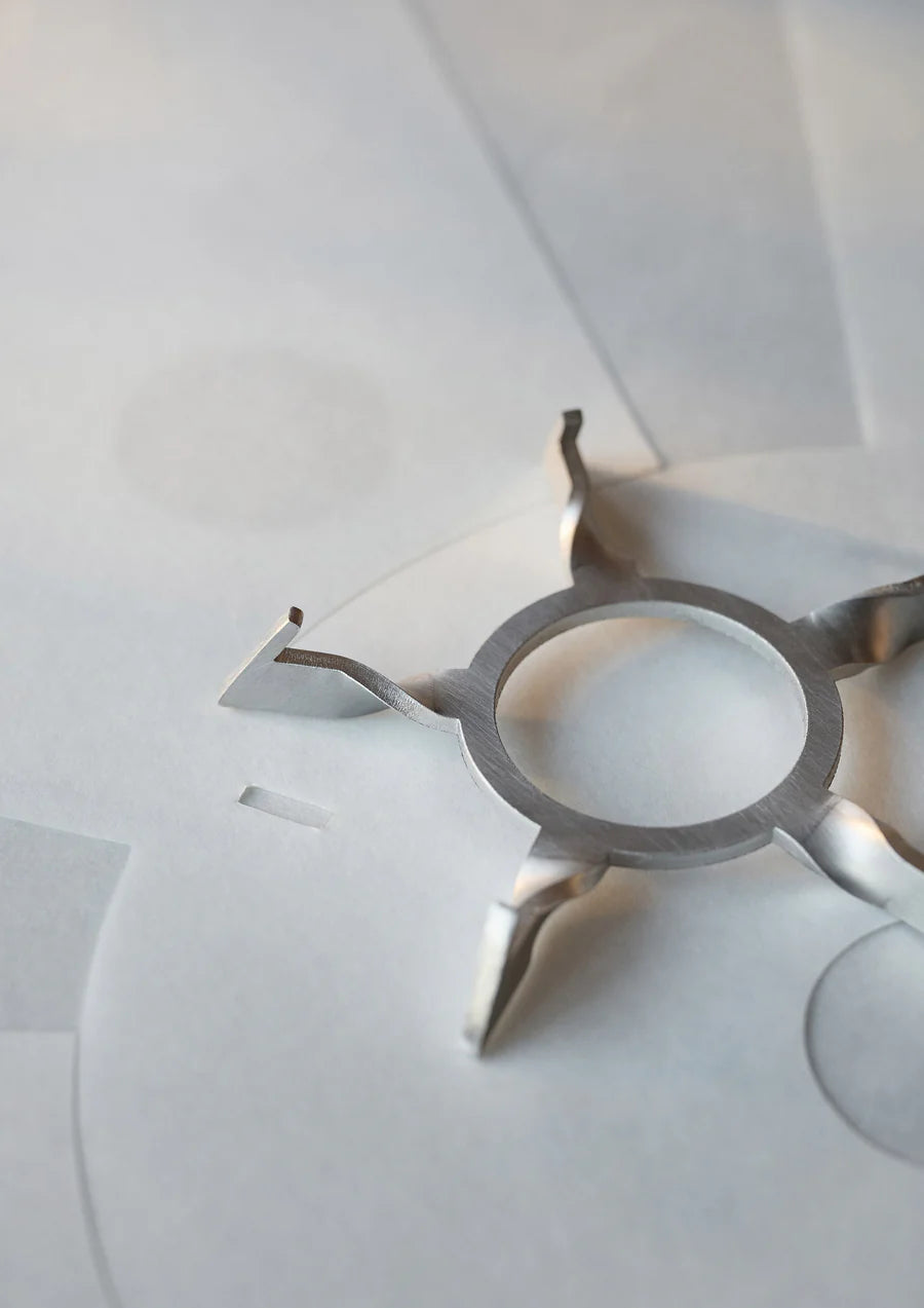 Sinuate Pendant