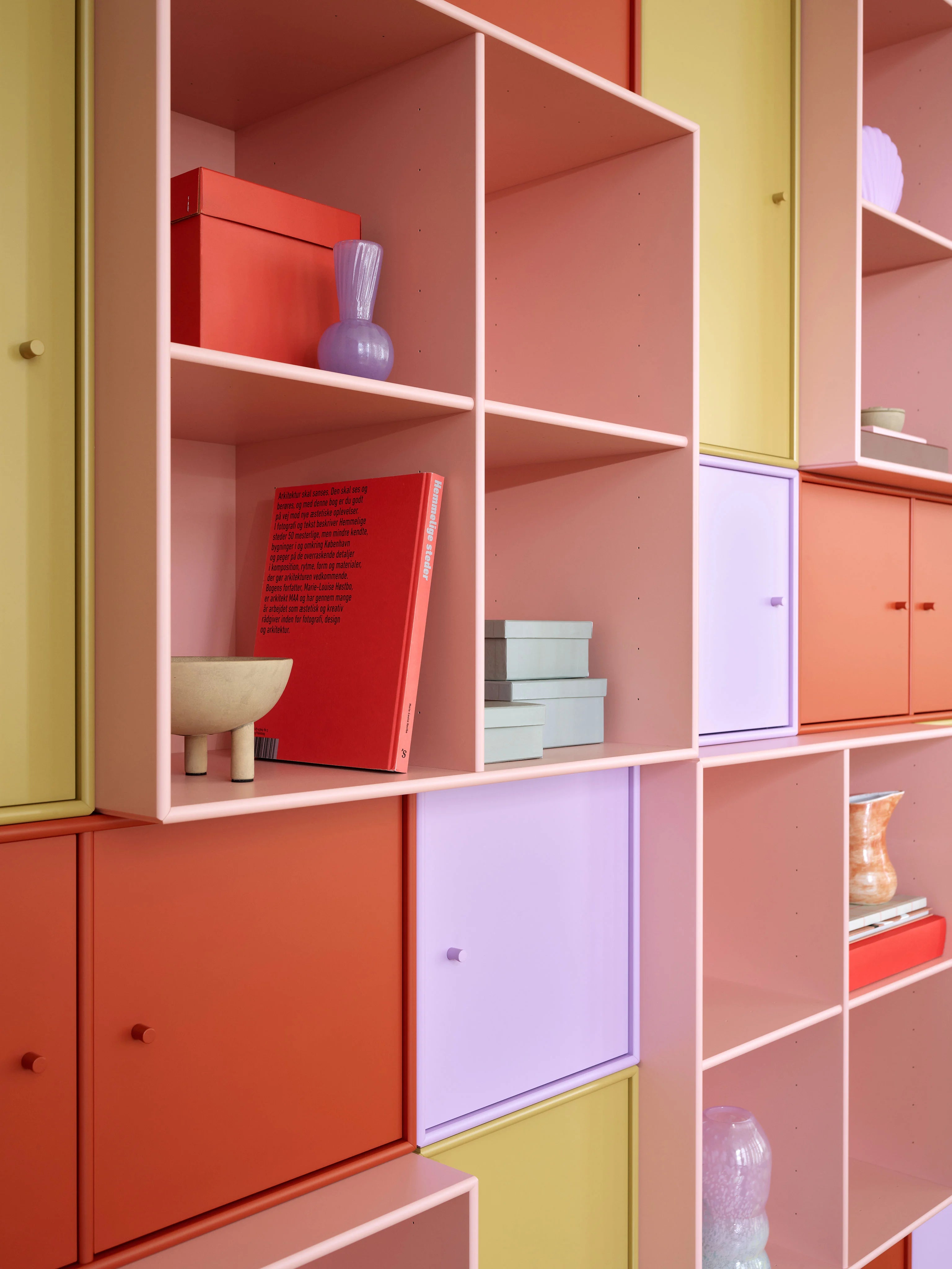 Montana Shelf / Cabinet System