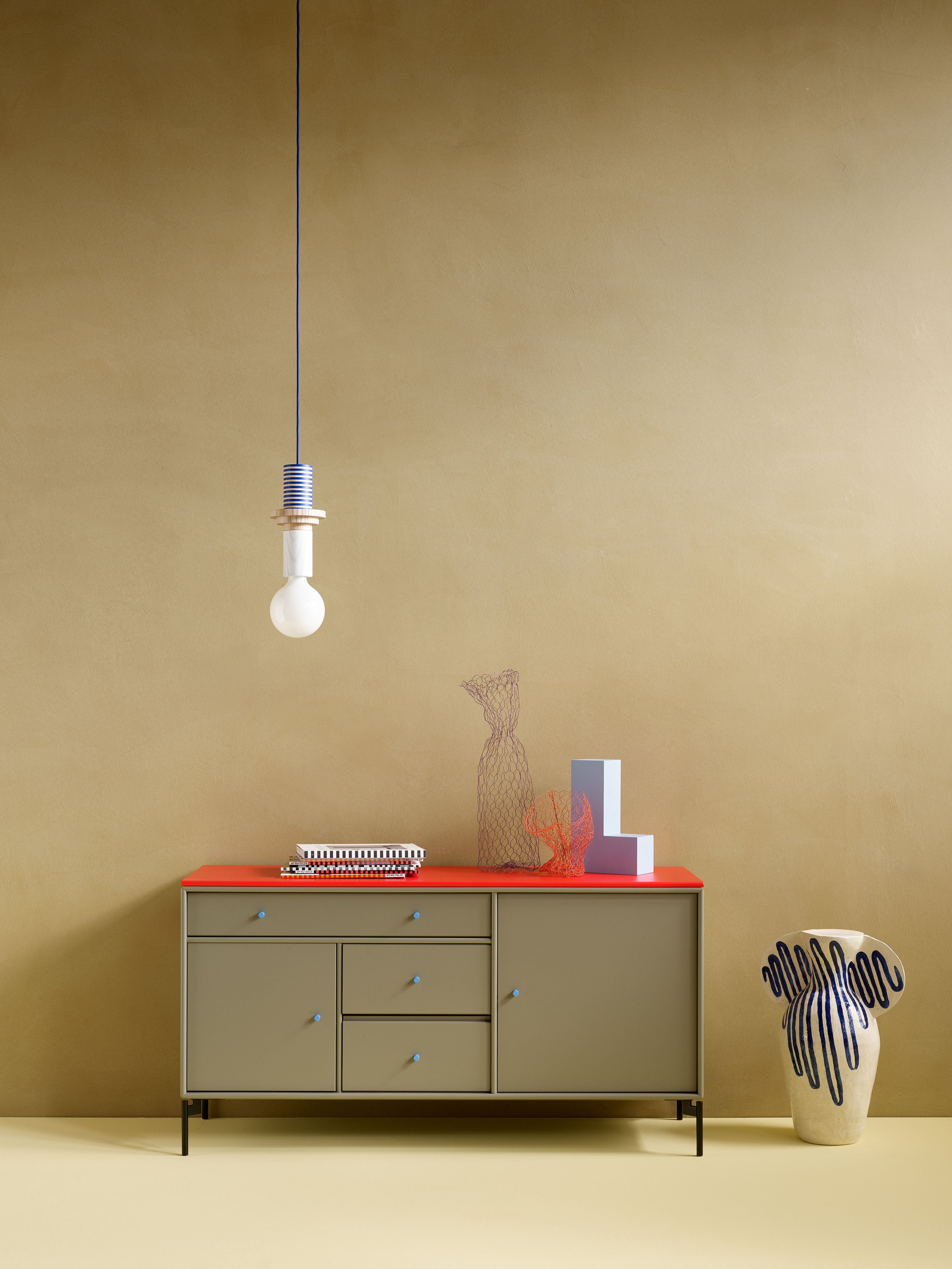 Montana Shelf / Cabinet System