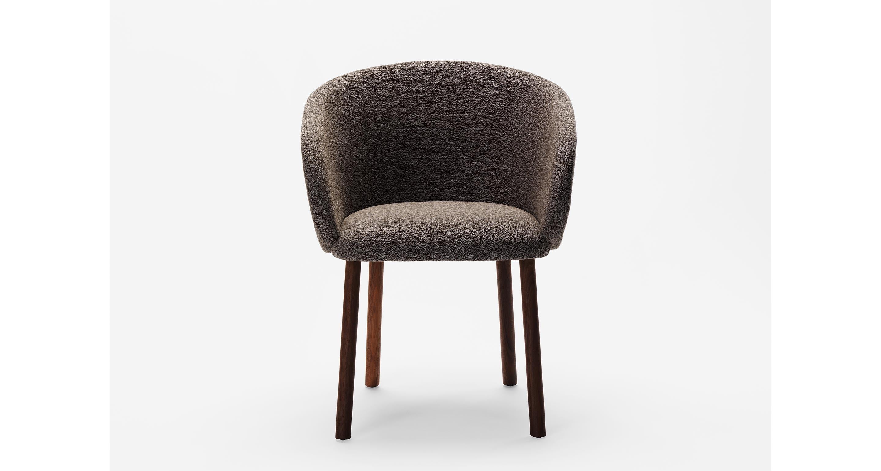 Nasu Armchair