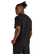 เสื้อยืด True Heavy Boxy Fit Tee สีดำ ผลิตจากผ้าฝ้ายออร์แกนิก 100% เนื้อหนา 210 gsm ทรงโอเวอร์ไซส์คอกลม แขนสั้น ขายโดย Old Pine Trees | True Heavy Boxy Fit Tee Black– 100% Organic Cotton heavyweight oversized crewneck T-shirt, sold by Old Pine Trees