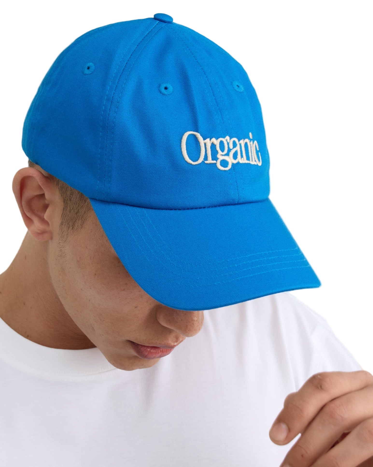 หมวกเบสบอล Core Casual Cap สี Azure Blue จาก Organic Basics ทำจากผ้าฝ้ายออร์แกนิก 100% จำหน่ายโดย Old Pine Trees
