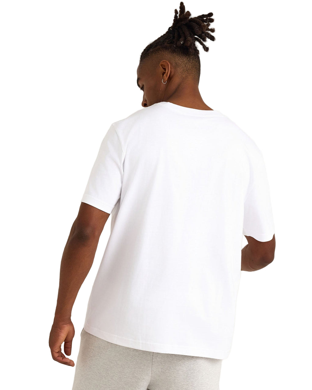 เสื้อยืด True Heavy Boxy Fit Tee สีขาว ผลิตจากผ้าฝ้ายออร์แกนิก 100% เนื้อหนา 210 gsm ทรงโอเวอร์ไซส์คอกลม แขนสั้น ขายโดย Old Pine Trees | True Heavy Boxy Fit Tee White – 100% Organic Cotton heavyweight oversized crewneck T-shirt, sold by Old Pine Trees