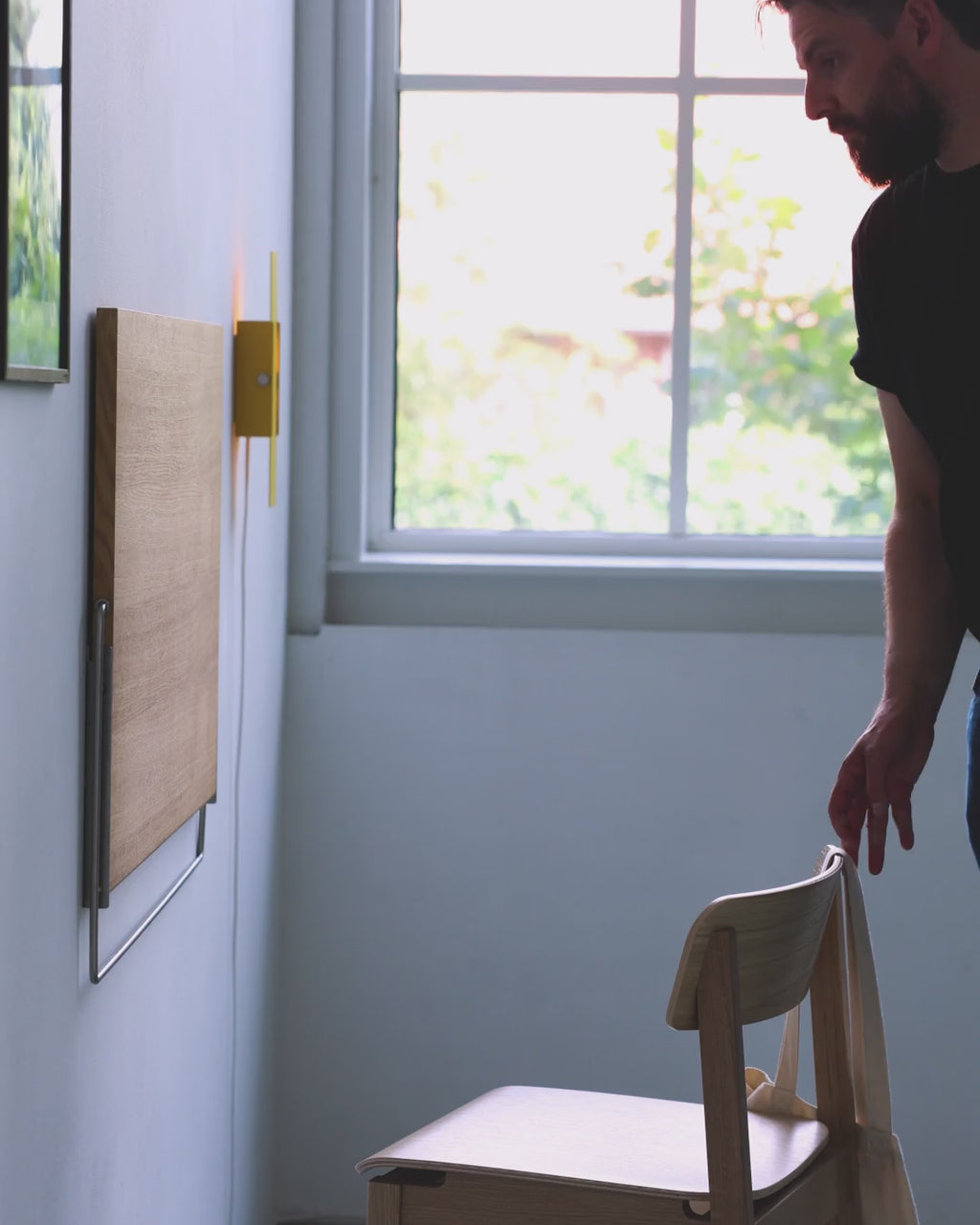 Fold-out Desk