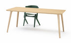 Karimoku New Standard Scout Chair เก้าอี้ไม้โอ๊คพนักพิงโค้งดีไซน์มินิมอล ออกแบบโดย Christian Haas
