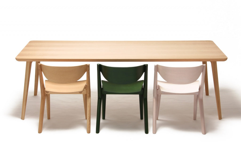 Karimoku New Standard Scout Table 240 โต๊ะอาหารไม้โอ๊คขนาดใหญ่ดีไซน์มินิมอล ออกแบบโดย Christian Haas