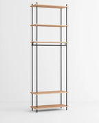 ราวแขวนผ้า MOEBE แบบโมดูลาร์ ทำจากไม้โอ๊กสไตล์สแกนดิเนเวียน นำเข้าโดย Old Pine Trees ปรับแต่งได้ไม่สิ้นสุด เพิ่มชิ้นส่วนหรือปรับรูปแบบได้ตามต้องการ โครงสร้างแบบคอมโพเนนต์ แข็งแรง ใช้งานได้นาน เหมาะสำหรับการจัดเก็บเสื้อผ้าและตกแต่งบ้านในสไตล์สแกนดิเนเวียนอย่างเป็นระเบียบ